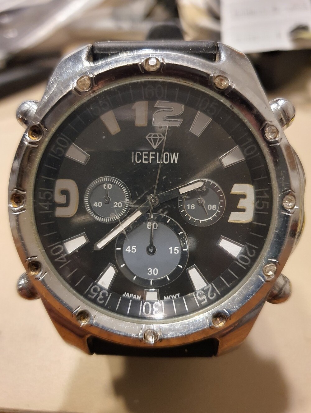 10/$20 Iceflow Silver/Black Rhinestone Rubber Oversized Men's Watch